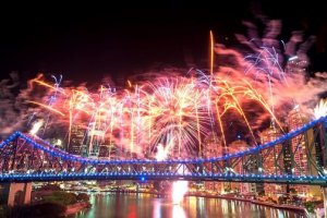 Bridge Fireworks Photo From Story Bridge Adventure Climb Site Bridge Fireworks Photo From Story Bridge Adventure Climb Site